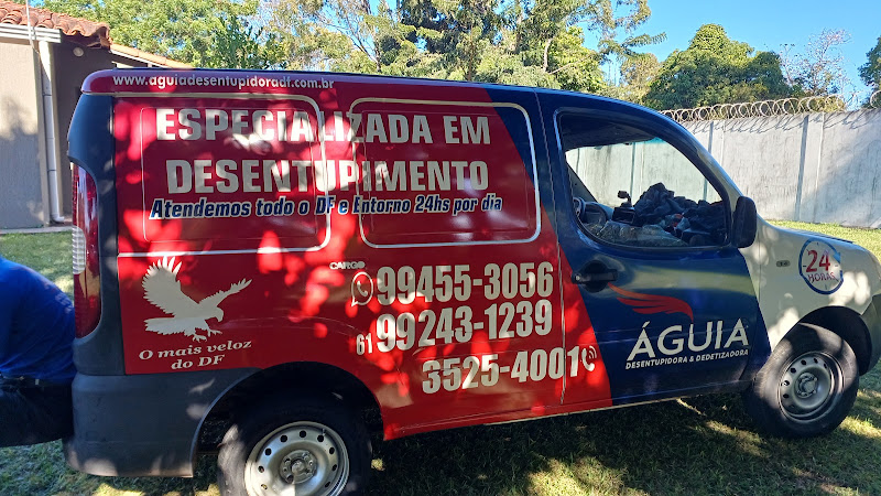 Águia desentupidora e Limpa fossa